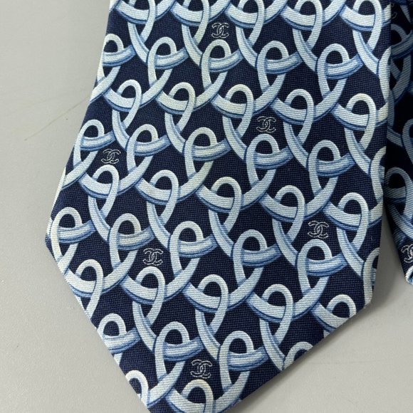 Authentic Chanel CC Logo 100% Silk Necktie, Blue - Picture 2 of 12